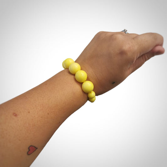 Bracelet perle jaune rétro